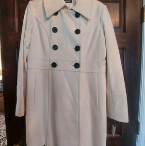 Ladies size Large NWT Guess winter white wool coat